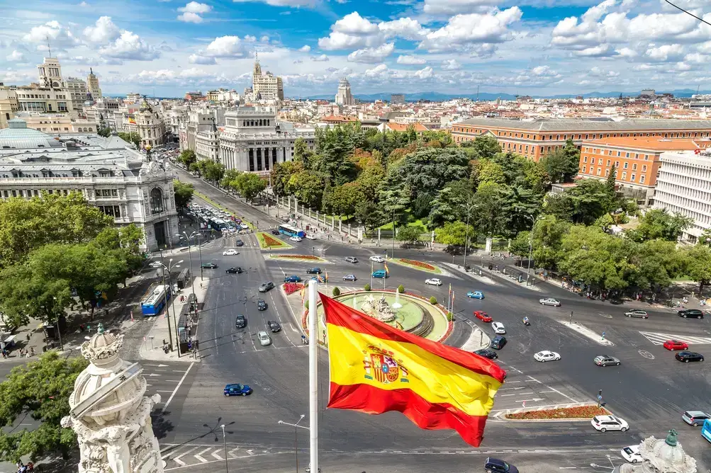 Cheap flights to Madrid - Book your flights to Madrid now!