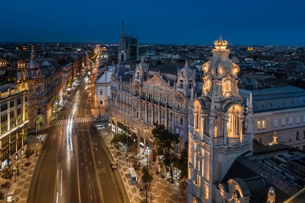 budapest hotels - staying in budapest