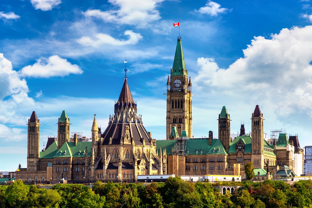 Hotels in Ottawa are waiting for you to discover the country’s beauty! Find the best hotel deals.
