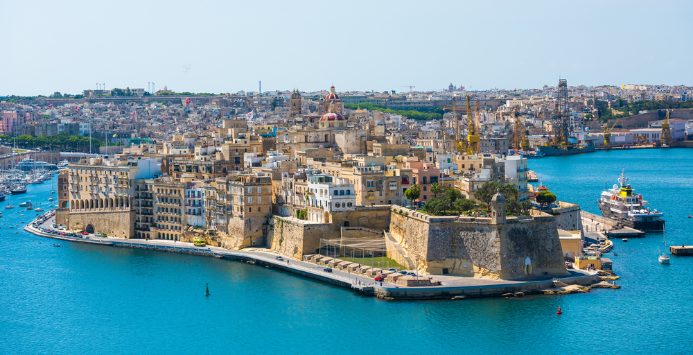 Hotels in Malta are waiting for you to discover the city's beauty! Find the best hotel deals.