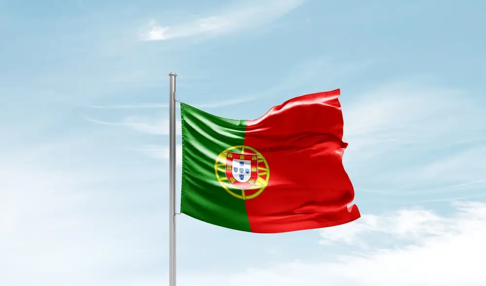 The flag of Portugal represents the country in many things. You may see the Portugal flag anywhere during your trip.